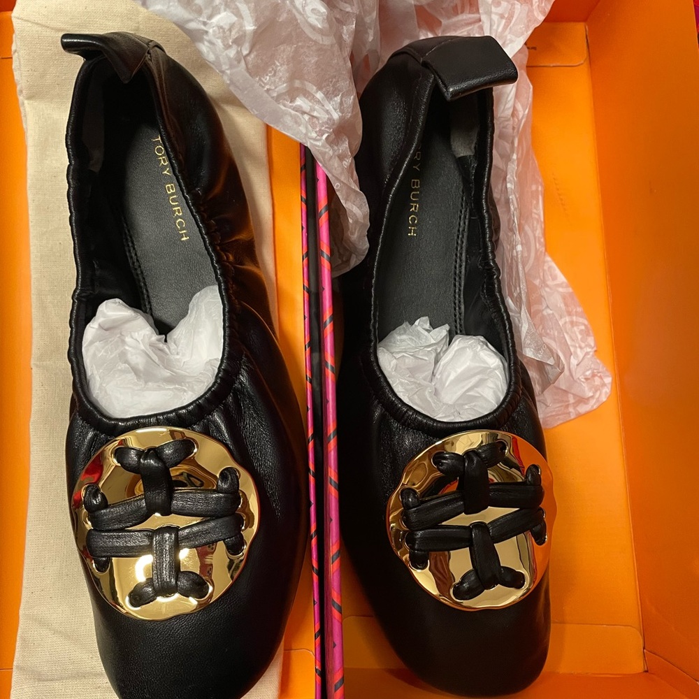 Tory burch brand new woven black ballet 7